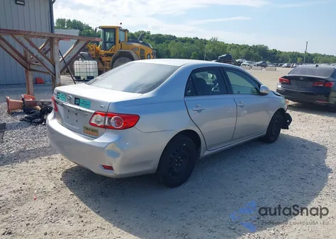 2013 Toyota Corolla Le из США, поврежденный, VIN 5YFBU4EE0DP164711